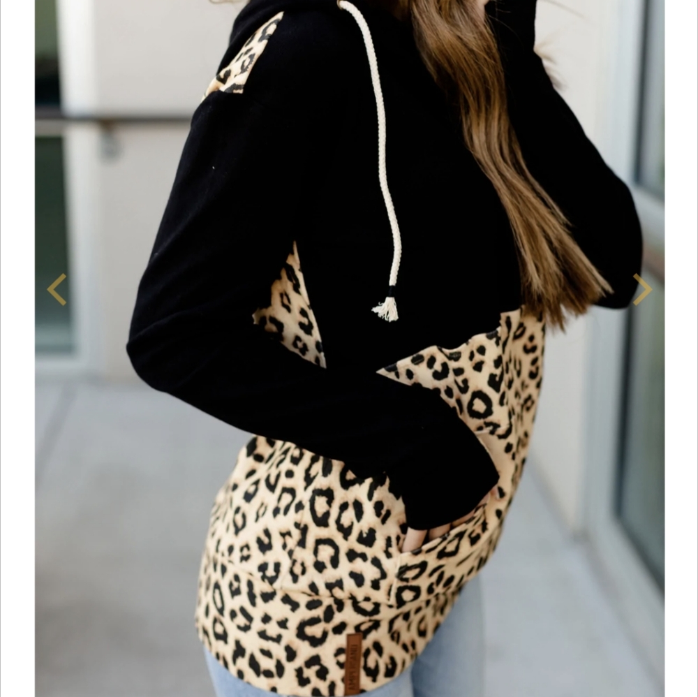 Ampersand Hoodie size M